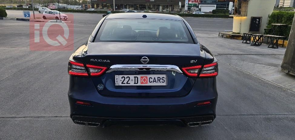 نيسان ماكسيما